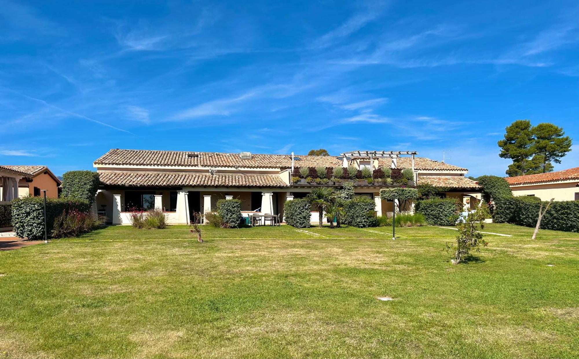 Iss Travel, San Teodoro 1 - 100 M From Cala D'Ambra Beach Exterior photo